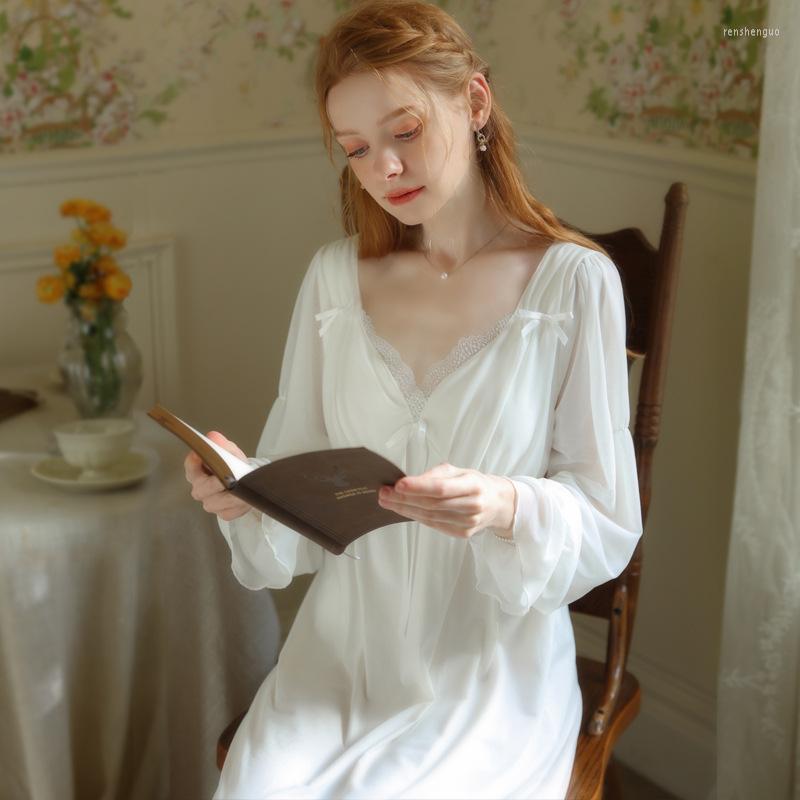 Women's Sleepwear Fairy White Night Dress Women Sexy Lace Long Sleeve Robe Vintage Cotton Nightgown Dressing Gown Princess Nightwear
Women's Sleepwear Fairy White Night Dress Women Sexy Lace Long Sleeve Robe Vintage Cotton Nightgown Dressing Gown Princess Nightwear