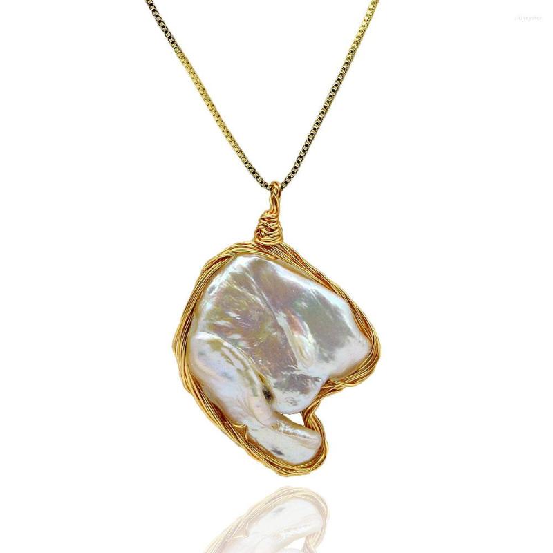 Pendant Necklaces Exaggerated Baroque Natural White Pearl Irregular Gold Necklace Handmade Boho Women
Pendant Necklaces Exaggerated Baroque Natural White Pearl Irregular Gold Necklace Handmade Boho Women