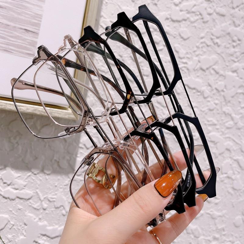 Sunglasses 4 Colors Double Beam Myopia Glasses Women Men Anti-blue Light Short-sighted Eyewear Fashion Style Luxury Square Frame Eyeglasses
Sunglasses 4 Colors Double Beam Myopia Glasses Women Men Anti-blue Light Short-sighted Eyewear Fashion Style Luxury Square Frame Eyeglasses