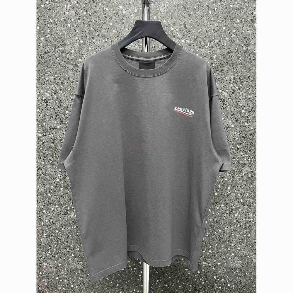Designer Fashion Clothing French Paris BB Luxury TShirt Tees b Family High Edition Paris Cola Worn Cracked Grey Loose Short Sleeve Tshirt Unisex Casual tops for sale, Gray
Designer Fashion Clothing French Paris BB Luxury TShirt Tees b Family High Edition Paris Cola Worn Cracked Grey Loose Short Sleeve Tshirt Unisex Casual tops for sale, Gray