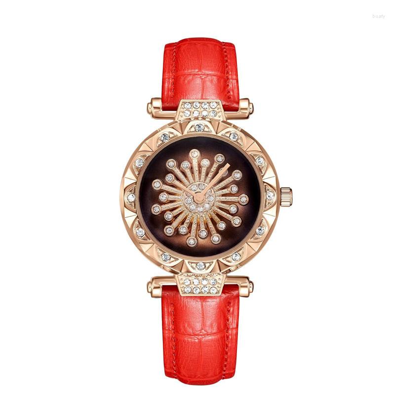 Wristwatches Fortune Lucky Women's Watch Fashion Diamond Inlaid Quartz Waterproof Leather Strap
Wristwatches Fortune Lucky Women's Watch Fashion Diamond Inlaid Quartz Waterproof Leather Strap