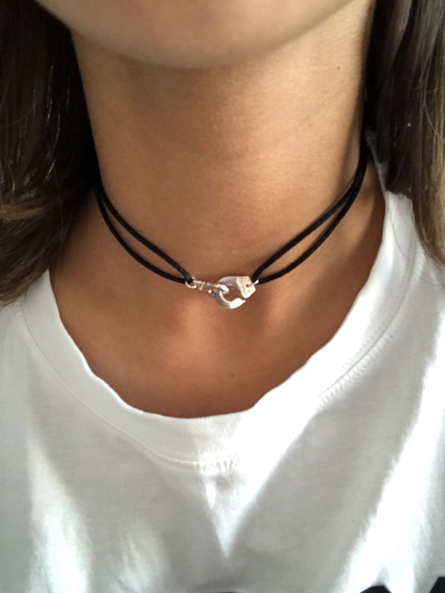 100% 925 Sterling Silver Handcuff Women Necklace Les Menottes Pendant Necklace With Adjustable Rope Female Cords Bijoux Collier
100% 925 Sterling Silver Handcuff Women Necklace Les Menottes Pendant Necklace With Adjustable Rope Female Cords Bijoux Collier