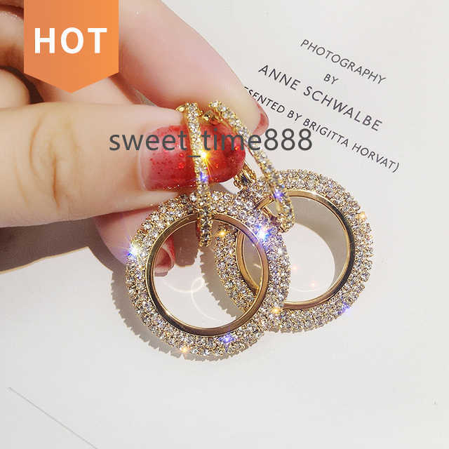 Korean Fashion Jewelry Boucle D'oreille Femme Gold Plated Diamond Women Shiny Double Hoop Circle Rhinestone Earrings
Korean Fashion Jewelry Boucle D'oreille Femme Gold Plated Diamond Women Shiny Double Hoop Circle Rhinestone Earrings