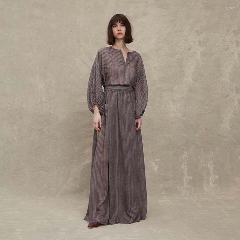 Skirts 23 Years Lazy Writing Cool Romantic High-end Texture Of Smoke Purple Striped Lantern Sleeve Shirt Half-body Skirt Female, Tops
Skirts 23 Years Lazy Writing Cool Romantic High-end Texture Of Smoke Purple Striped Lantern Sleeve Shirt Half-body Skirt Female, Tops