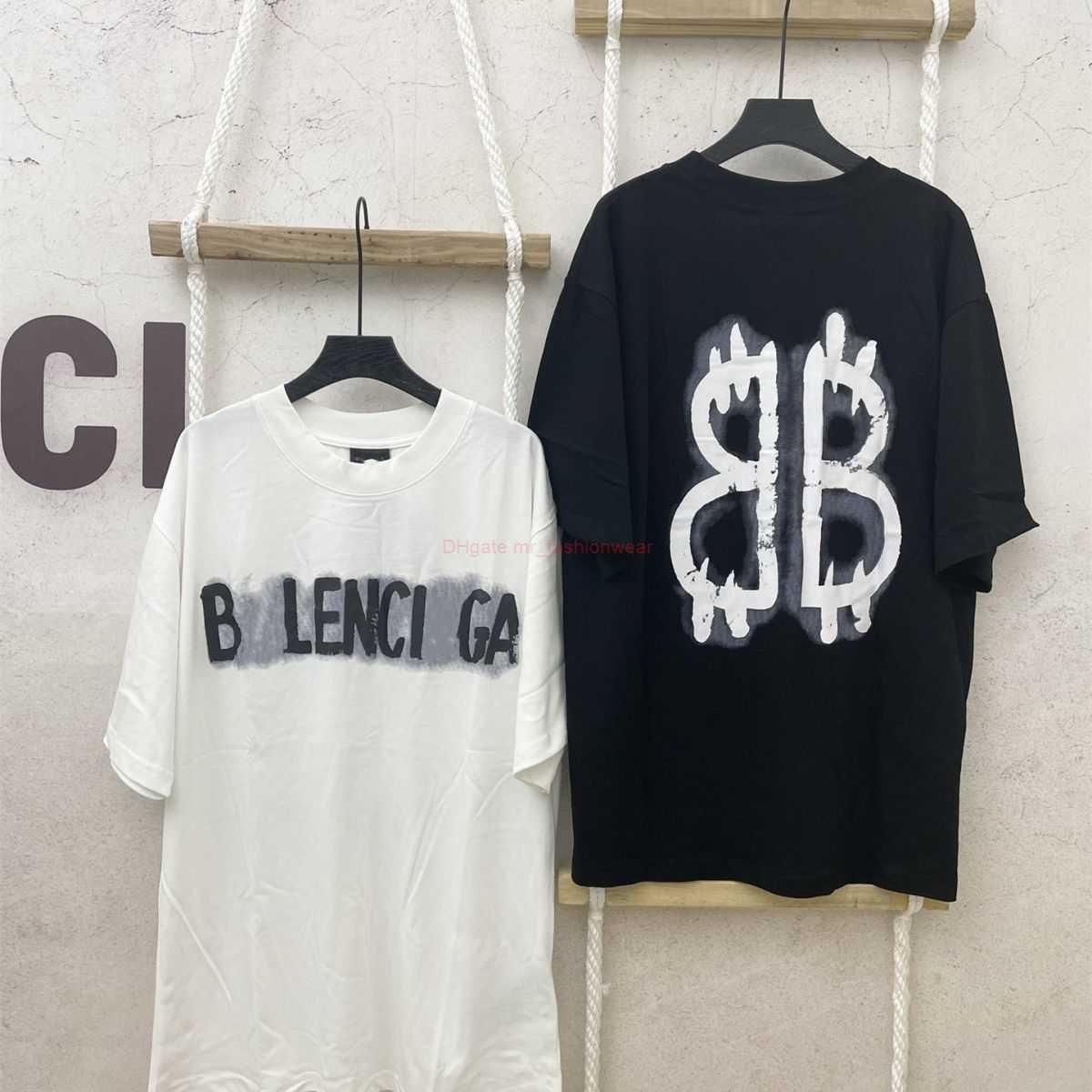 Designer Fashion Clothing French Paris BB Luxury TShirt Tees High Edition 2023 Summer New Luxury Fashion Paris Net Red Hand Painted Double b Print Mens Womens Loose Sh, Black
Designer Fashion Clothing French Paris BB Luxury TShirt Tees High Edition 2023 Summer New Luxury Fashion Paris Net Red Hand Painted Double b Print Mens Womens Loose Sh, Black