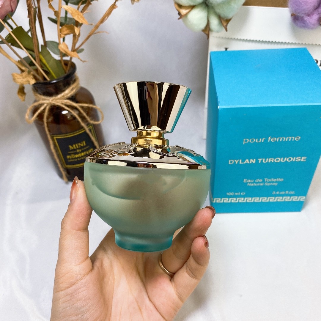 Hot sales well-known Brand perfume set 100ml Poseidon series perfume Taste: Blue Poseidon Turquoise Poseidon Purple Poseidon women good smell long time lasting spray
Hot sales well-known Brand perfume set 100ml Poseidon series perfume Taste: Blue Poseidon Turquoise Poseidon Purple Poseidon women good smell long time lasting spray