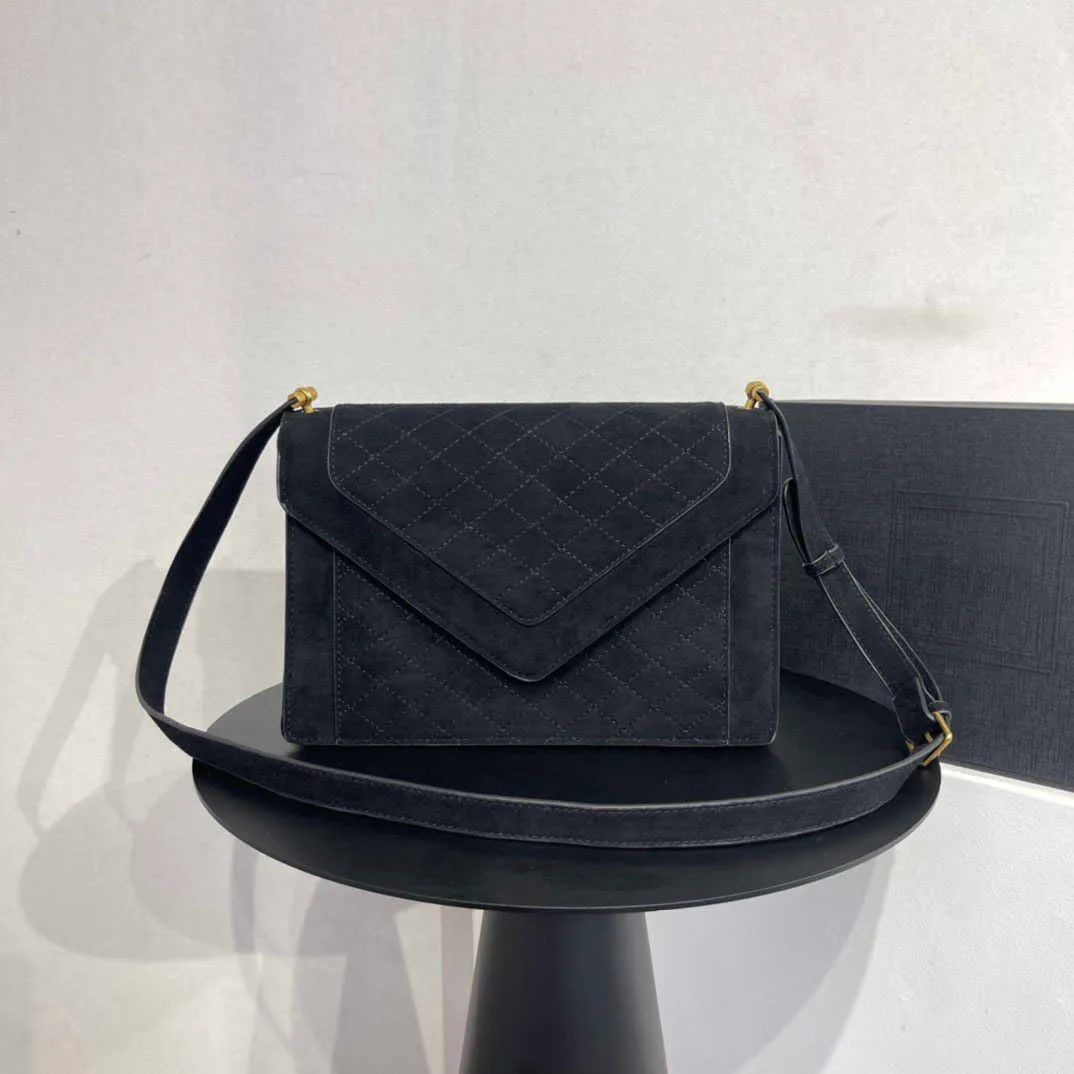 Vintage designer cross body handbag designer Shoulder Bags luxurys handbag leather envelope Bag Women Hobo Handbags Simple Crossbody Underarm Wallet 221
Vintage designer cross body handbag designer Shoulder Bags luxurys handbag leather envelope Bag Women Hobo Handbags Simple Crossbody Underarm Wallet 221