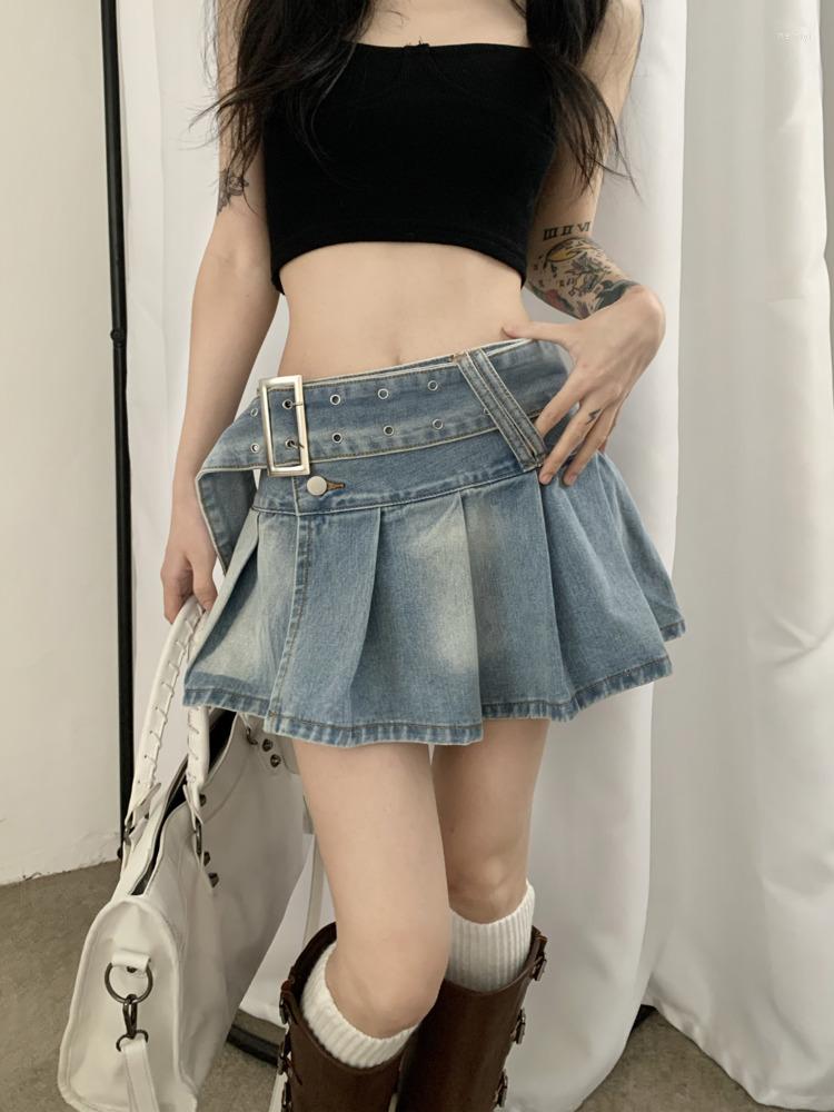 Skirts Casual Denim Mini Skirt Women 2023 Summer High-Waiste Harajuku Y2k Pleated Blue Japanese Korean Style Fashion Clothing, Light blue
Skirts Casual Denim Mini Skirt Women 2023 Summer High-Waiste Harajuku Y2k Pleated Blue Japanese Korean Style Fashion Clothing, Light blue