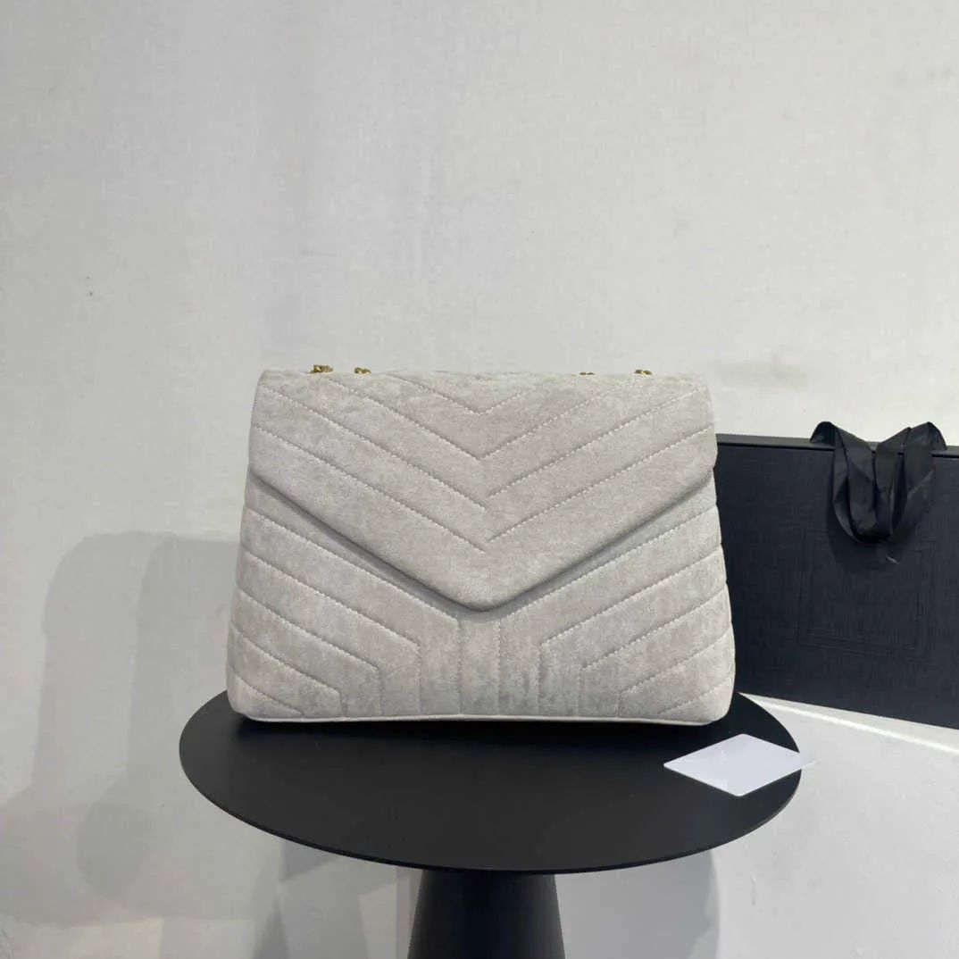 Vintage designer cross body handbag designer Shoulder Bags luxurys handbag Suede messenger Bag Women Hobo Handbags Simple Crossbody Underarm Wallet 22102
Vintage designer cross body handbag designer Shoulder Bags luxurys handbag Suede messenger Bag Women Hobo Handbags Simple Crossbody Underarm Wallet 22102