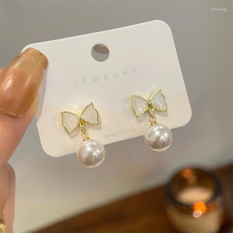 Backs Earrings 2023 Fashion Simple Small Round Pearl Ear Clip Mini Cute Bow On For Women No Piercing Wedding Party Jewelry
Backs Earrings 2023 Fashion Simple Small Round Pearl Ear Clip Mini Cute Bow On For Women No Piercing Wedding Party Jewelry