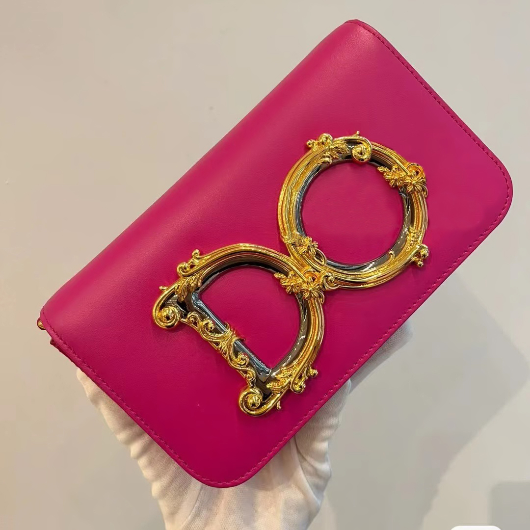 fashion Womens mens evening Bag Leather Flip purse designer Shoulder Messenger Bag luxury speedy tote handbags Crossbody bags clutch gold chain makeup camera Bags, Silver
fashion Womens mens evening Bag Leather Flip purse designer Shoulder Messenger Bag luxury speedy tote handbags Crossbody bags clutch gold chain makeup camera Bags, Silver
