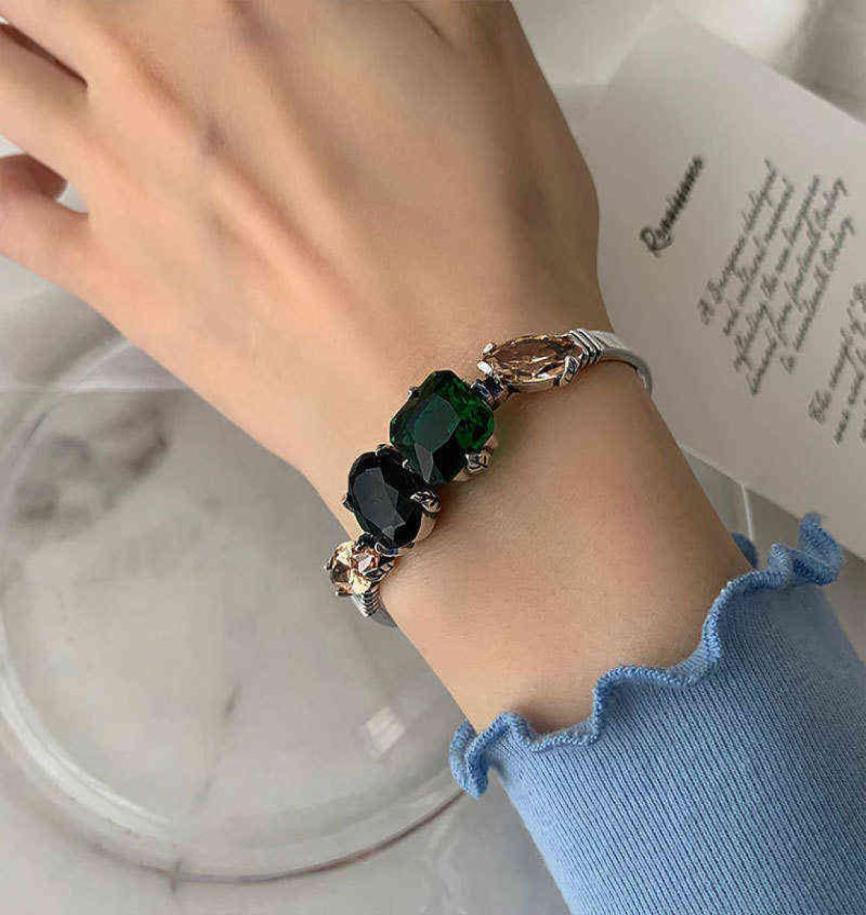 French Highgrade Diamond Inlaid Women039s Bracelet Fashion Ins Cool Wind Opening Adjustable Hand Decoration4696826
French Highgrade Diamond Inlaid Women039s Bracelet Fashion Ins Cool Wind Opening Adjustable Hand Decoration4696826