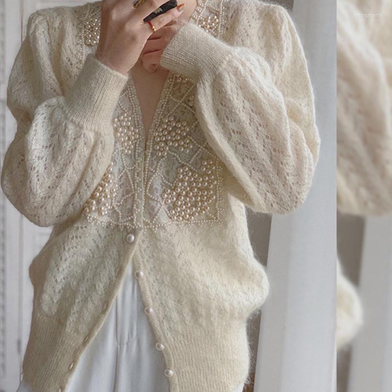 Women' Knits Hollow Pearl Blouse StreetwearCasualAutumn Ladies Vintage Sweet Single Breasted Tops Wild Knitted Cardigan Loose Sweater, Beige
Women' Knits Hollow Pearl Blouse StreetwearCasualAutumn Ladies Vintage Sweet Single Breasted Tops Wild Knitted Cardigan Loose Sweater, Beige