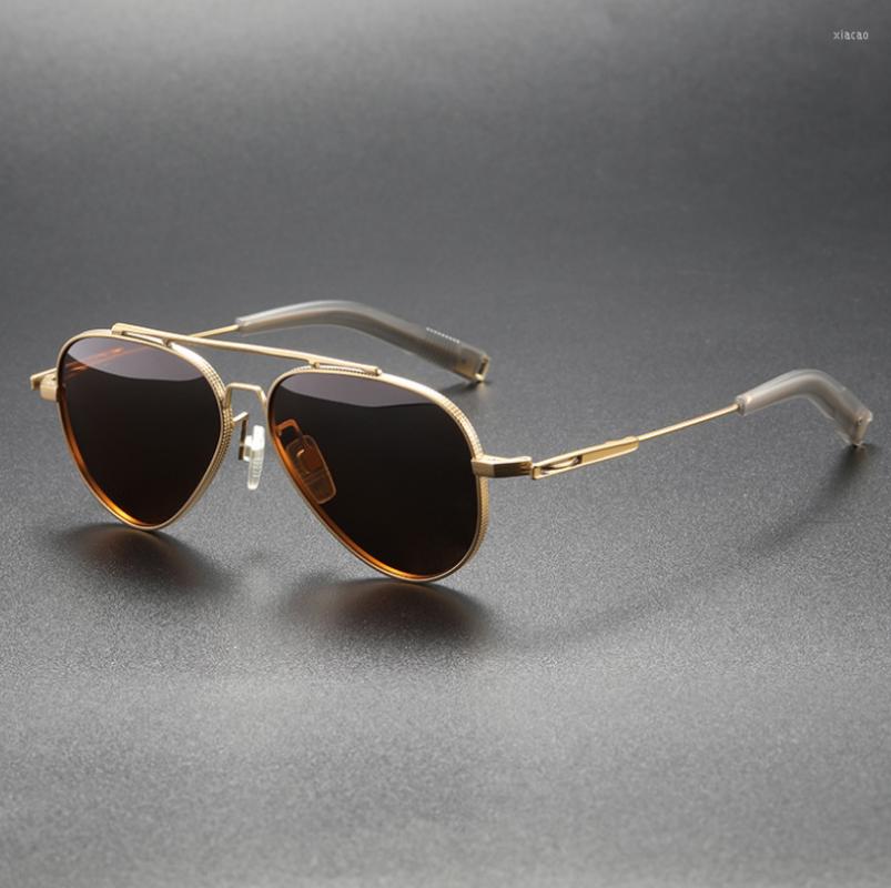 Sunglasses Pilot Design UV400 Frame Retro Men Pure Titanium Eyewear Goggle Outdoor Driving Polarized Sun Glasses Women
Sunglasses Pilot Design UV400 Frame Retro Men Pure Titanium Eyewear Goggle Outdoor Driving Polarized Sun Glasses Women