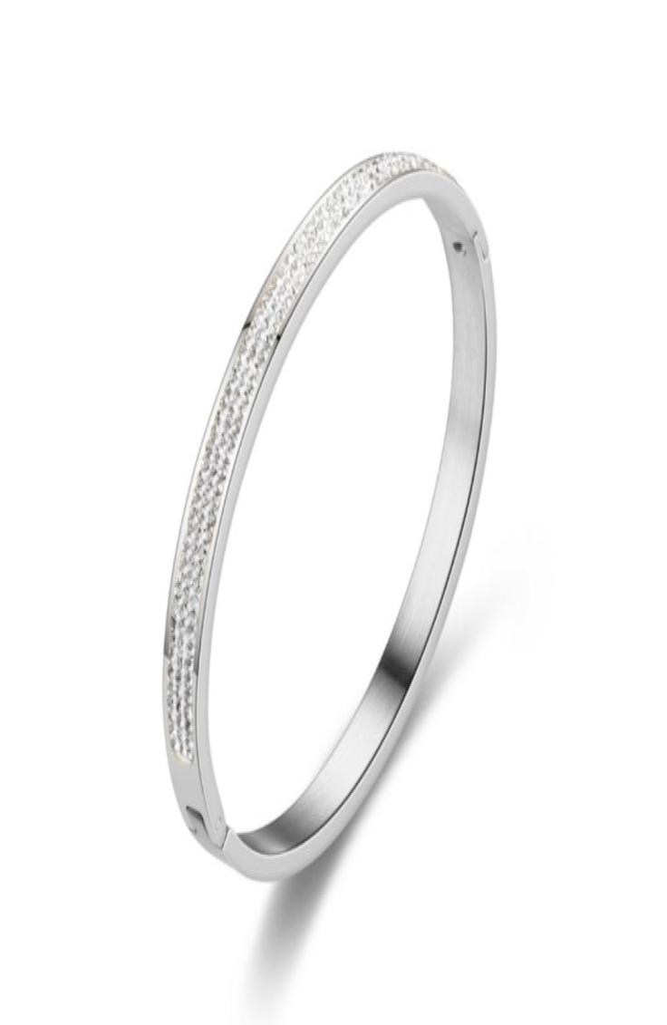 European and American Fashion SpecialInterest Diamond Bracelet Three Rows Full Diamond Mud Diamond EggShaped Bracelets6026136
European and American Fashion SpecialInterest Diamond Bracelet Three Rows Full Diamond Mud Diamond EggShaped Bracelets6026136