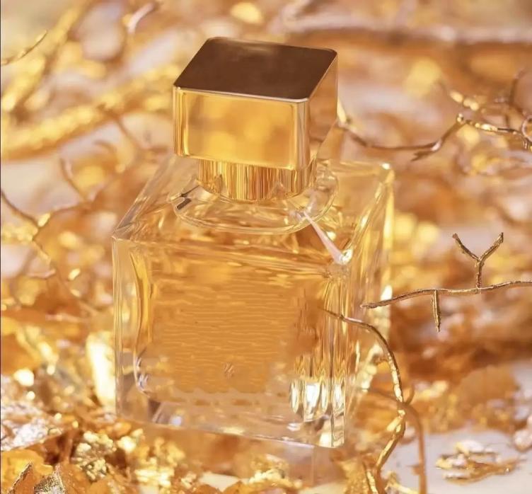 High quality for men women fragrance perfume BaccaratRouge 540 perfume white red bottle Extrait Eau de Parfum 70ML EDP amazing sm7707350
High quality for men women fragrance perfume BaccaratRouge 540 perfume white red bottle Extrait Eau de Parfum 70ML EDP amazing sm7707350