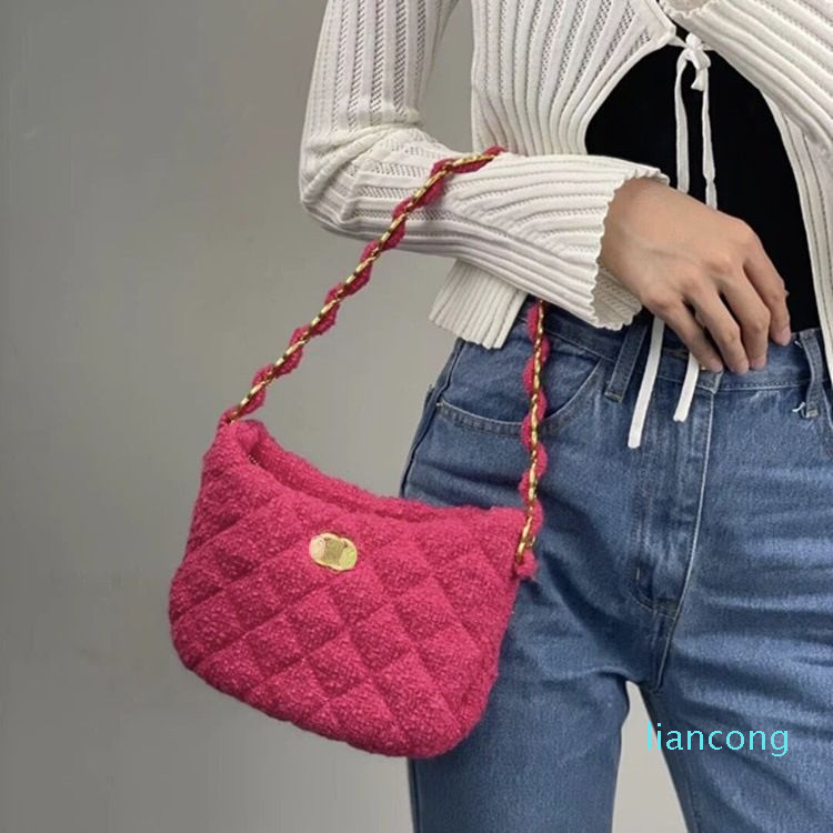 2023 New Autumn and Winter Wool Plaid Fashion All-in-one Shoulder Bag Chain Underarm Bag Female, Black
2023 New Autumn and Winter Wool Plaid Fashion All-in-one Shoulder Bag Chain Underarm Bag Female, Black