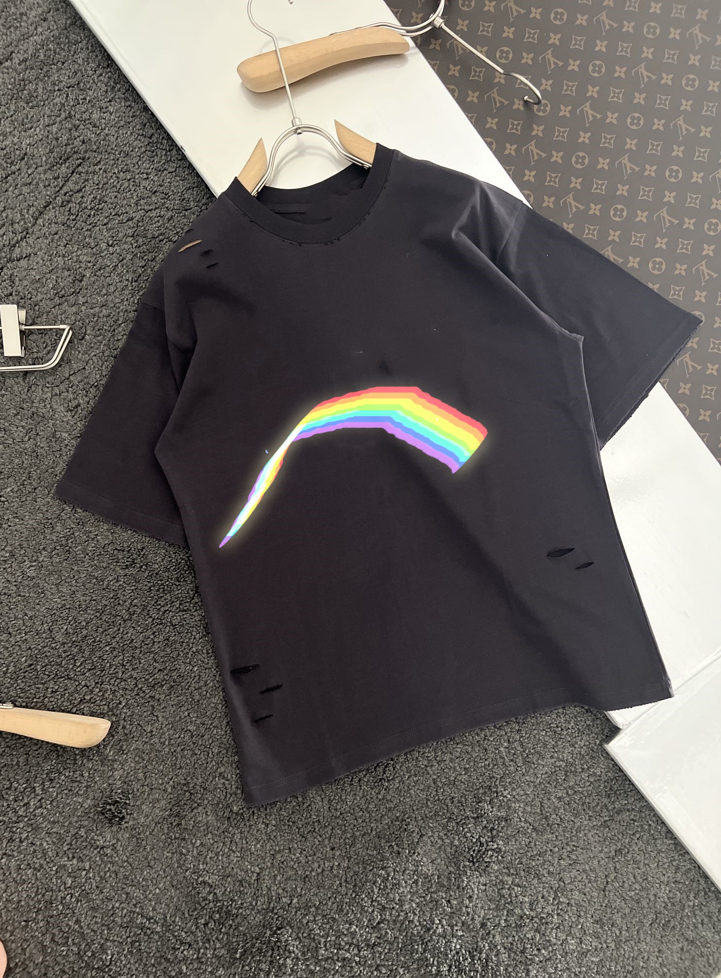 T0J0 Men' T-Shirts Designer For Men Women Shirts Fashion t-shirt With Letters Casual Summer Short Sleeve Man Tee Woman Clothing, Black
T0J0 Men' T-Shirts Designer For Men Women Shirts Fashion t-shirt With Letters Casual Summer Short Sleeve Man Tee Woman Clothing, Black