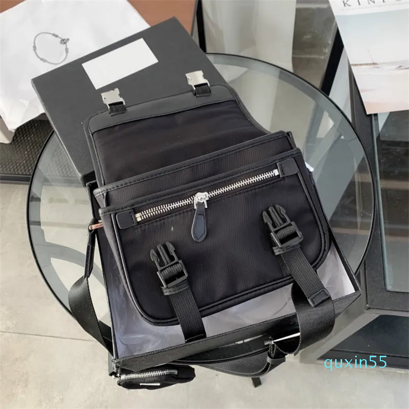 2023 Designers Mens Crossbody Bags Men Briefcases Nylon Messenger Envelope Bag Fashion Purses Single Shoulder, 1-black(l*g*)
2023 Designers Mens Crossbody Bags Men Briefcases Nylon Messenger Envelope Bag Fashion Purses Single Shoulder, 1-black(l*g*)