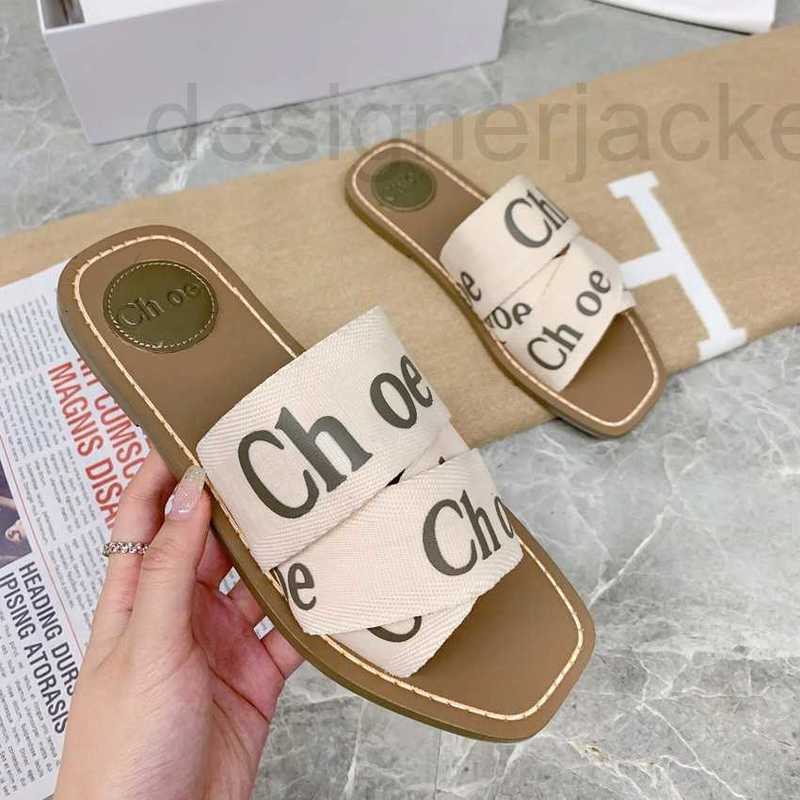 Slippers Designer Paris Embroidered Dazzle Womens Sandals Summer Beach Stripes Casual Flat Sliders women ladies flip flops Embroidery letters N9D6, # 1
Slippers Designer Paris Embroidered Dazzle Womens Sandals Summer Beach Stripes Casual Flat Sliders women ladies flip flops Embroidery letters N9D6, # 1