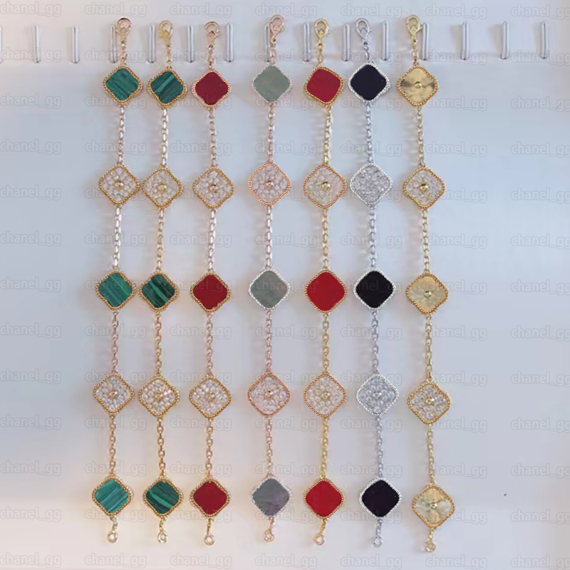 womens bracelet chain four leaf clover charm bracelets designer for women bangle agate as gift for girl wedding and monther jewelry
womens bracelet chain four leaf clover charm bracelets designer for women bangle agate as gift for girl wedding and monther jewelry