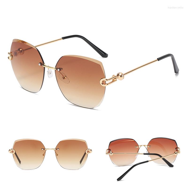 Sunglasses Women Retro Trim Trendy Fashion Rimless Square For Brand Designer Travel Driving Beach Glasses
Sunglasses Women Retro Trim Trendy Fashion Rimless Square For Brand Designer Travel Driving Beach Glasses
