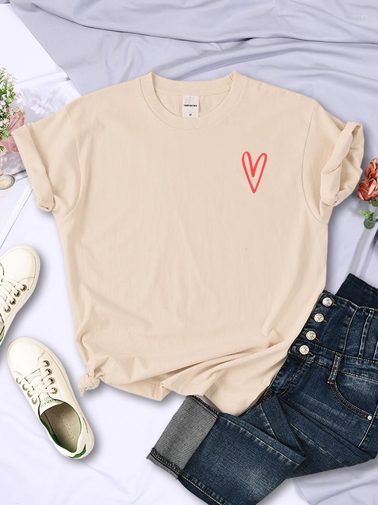 Women' T Shirts Simple Strokes In Love Shape Women T-Shirt Hip Hop Breathable Short Sleeve Soft Streetwear Tee Shirt Casual Harajuku, Black
Women' T Shirts Simple Strokes In Love Shape Women T-Shirt Hip Hop Breathable Short Sleeve Soft Streetwear Tee Shirt Casual Harajuku, Black