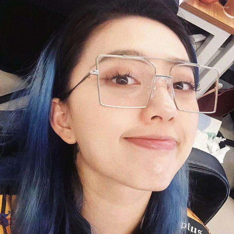 Sunglasses Vintage Computer Eyeglasses Simple Fashion Square Double Bridges Eyewear High Quality Anti-blue Light Glasses
Sunglasses Vintage Computer Eyeglasses Simple Fashion Square Double Bridges Eyewear High Quality Anti-blue Light Glasses