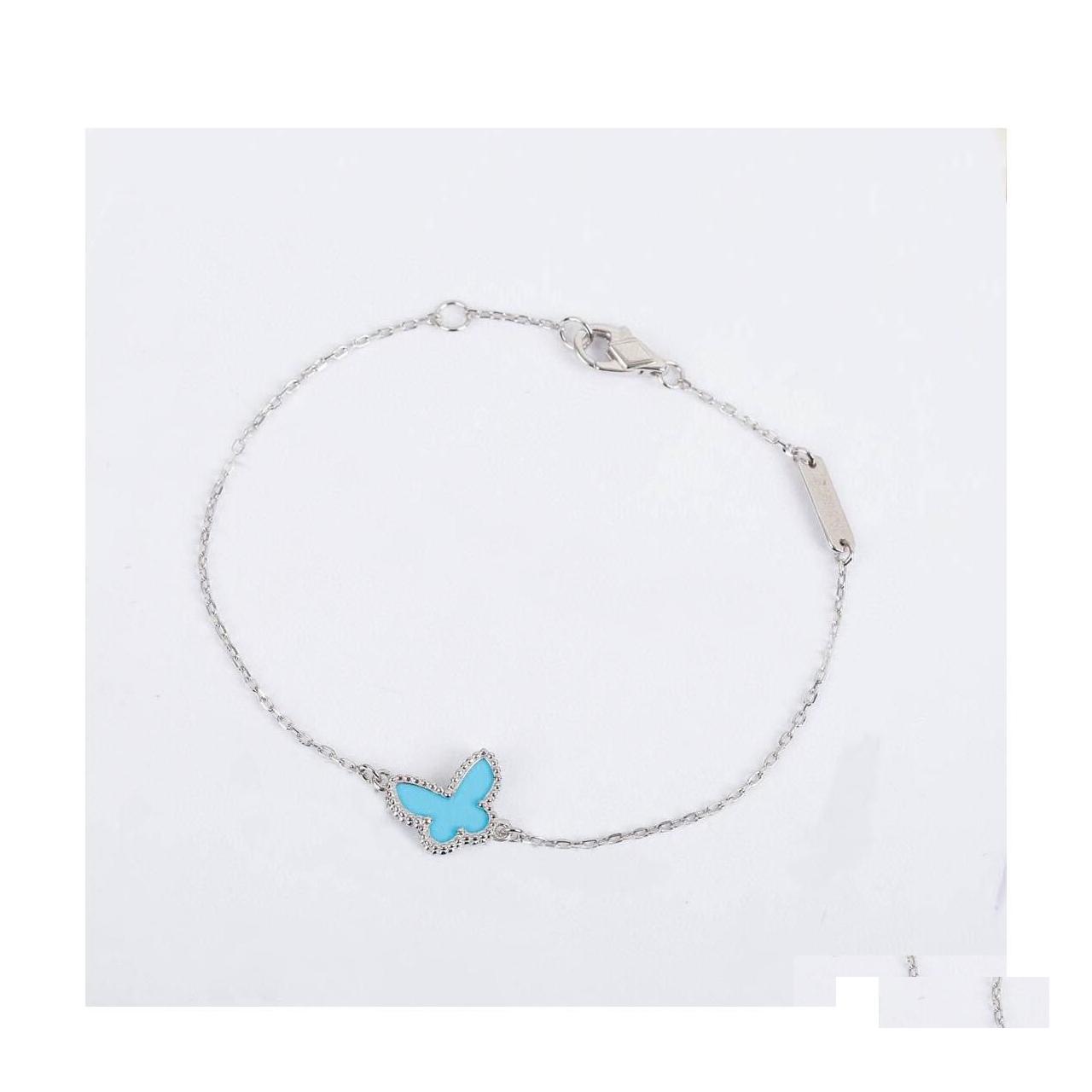 Charm Bracelets S925 Sier Pendant Bracelet With Blue Butterfly Shape In Two Colors Plated And Rhombus Clasp For Women Wedding Jewelr Dhbnq
Charm Bracelets S925 Sier Pendant Bracelet With Blue Butterfly Shape In Two Colors Plated And Rhombus Clasp For Women Wedding Jewelr Dhbnq