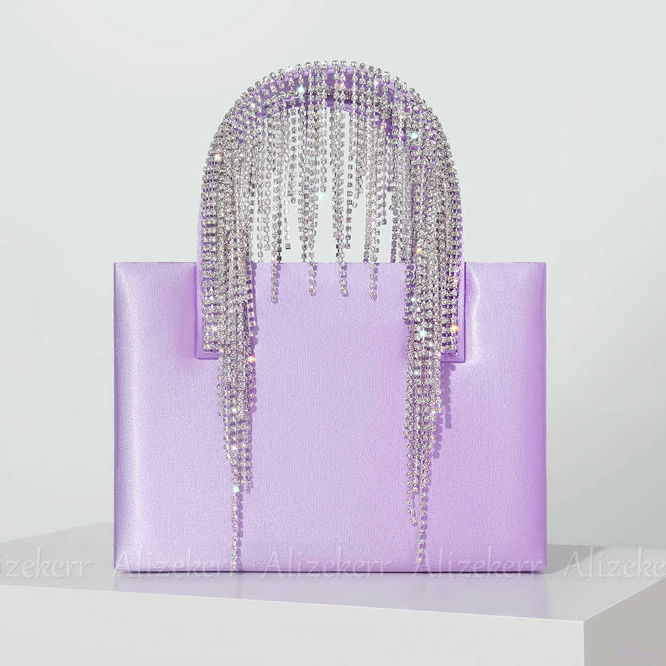 Totes Rhinestone Tassel Satin Handbag New Boutique Diamonds Handle Square Box Evening Clutch Purses and Wedding Party 230509, Light purple
Totes Rhinestone Tassel Satin Handbag New Boutique Diamonds Handle Square Box Evening Clutch Purses and Wedding Party 230509, Light purple