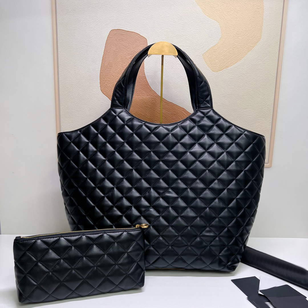 10A Designer Totes Icare Sheepskin Handbags Black Leather and Gold Logo Classic Shopping Bag
10A Designer Totes Icare Sheepskin Handbags Black Leather and Gold Logo Classic Shopping Bag