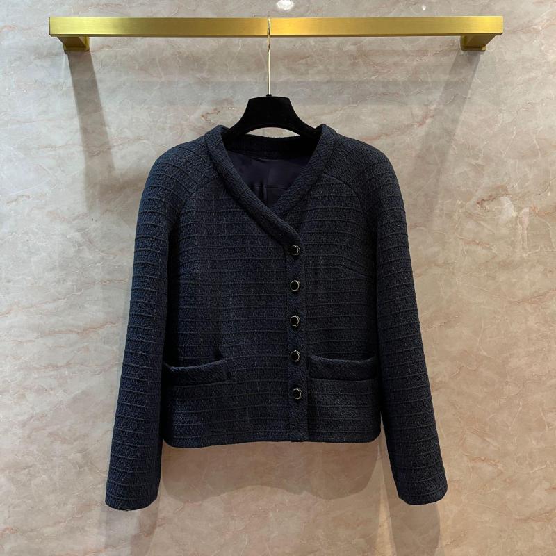 Women' Jackets Dark Blue Twill Soft Woolen Jacket With High-end V-neck Diagonal Placket Top, Black
Women' Jackets Dark Blue Twill Soft Woolen Jacket With High-end V-neck Diagonal Placket Top, Black