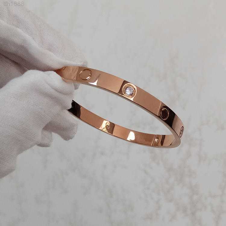 Fashion Jewelry Women Roman Number Zircon Rose Gold Plated Open Stainless Steel Bracelets Bangles
Fashion Jewelry Women Roman Number Zircon Rose Gold Plated Open Stainless Steel Bracelets Bangles