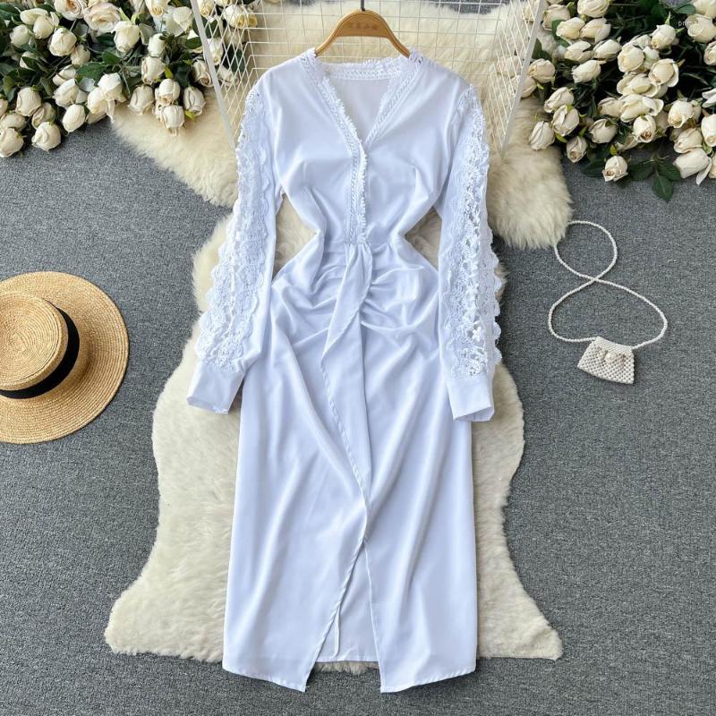 Casual Dresses Spring V-neck French Lace Openwork Long Sleeve Wrap Hip Dress Women Fashion Elegant Clothes Vestidos J371, Black
Casual Dresses Spring V-neck French Lace Openwork Long Sleeve Wrap Hip Dress Women Fashion Elegant Clothes Vestidos J371, Black