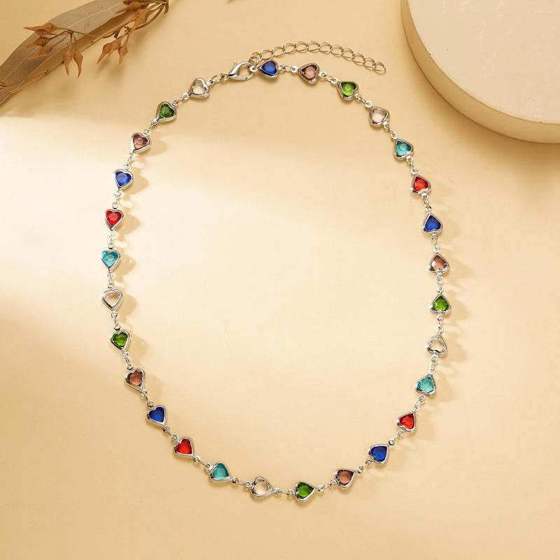 Chains Bohemian Colorful Heart Rhinestone Necklace For Women Fashion Jewelry Shiny Love Chain Charm Clavicle Gifts
Chains Bohemian Colorful Heart Rhinestone Necklace For Women Fashion Jewelry Shiny Love Chain Charm Clavicle Gifts