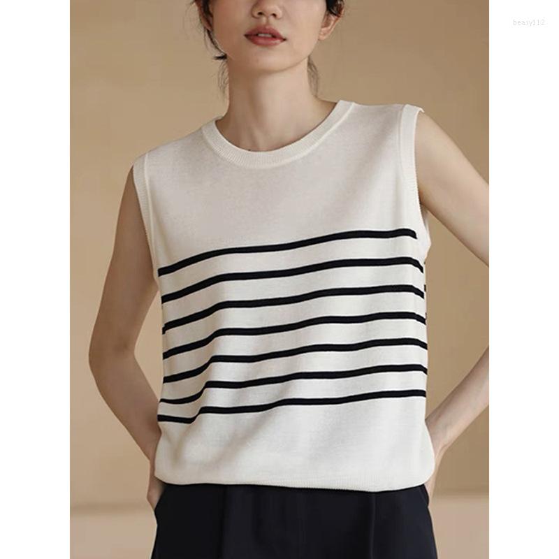 Women's Vests IOO Colorful Striped Round Neck Loose Casual Knitted Sleeveless Outer Wear Inner Undershirt High Quality Free Ship, Black
Women's Vests IOO Colorful Striped Round Neck Loose Casual Knitted Sleeveless Outer Wear Inner Undershirt High Quality Free Ship, Black