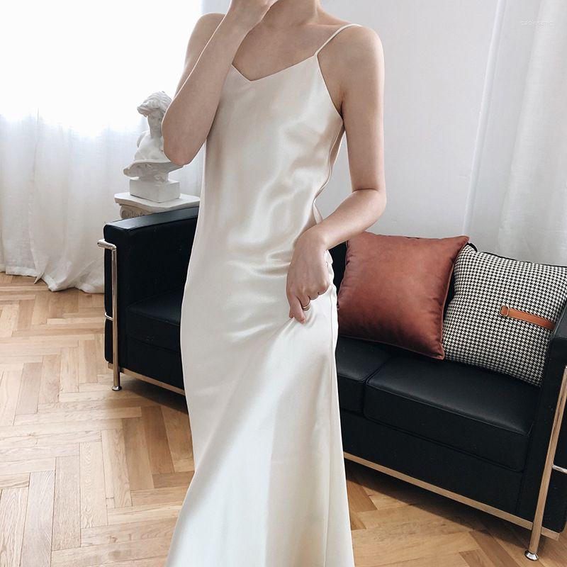 Women's Sleepwear Sexy Women Nightwear Slip Dress Night Clothes For Sleep In Dresses Special Zone Open Fancy Nightgown Woman Very Sexuality, Champagne
Women's Sleepwear Sexy Women Nightwear Slip Dress Night Clothes For Sleep In Dresses Special Zone Open Fancy Nightgown Woman Very Sexuality, Champagne