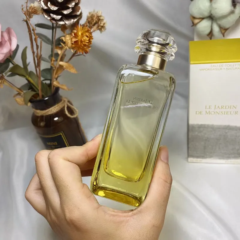 Designer Women Men Perfume LE JARDIN DE MONSIEUR LI Anti-Perspirant Deodorant EDT 100 ML Spray Natural Unisex Fragrance 3.3 FL.OZ Long Lasting Scent Fragrance For Gi
Designer Women Men Perfume LE JARDIN DE MONSIEUR LI Anti-Perspirant Deodorant EDT 100 ML Spray Natural Unisex Fragrance 3.3 FL.OZ Long Lasting Scent Fragrance For Gi