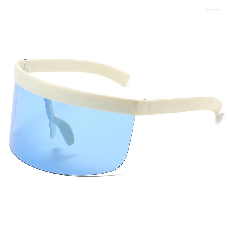 Sunglasses Small Women Trend Fashion Personality One-piece Lens Windproof And Insect Proof Anti Spit Splash Glasses Men
Sunglasses Small Women Trend Fashion Personality One-piece Lens Windproof And Insect Proof Anti Spit Splash Glasses Men