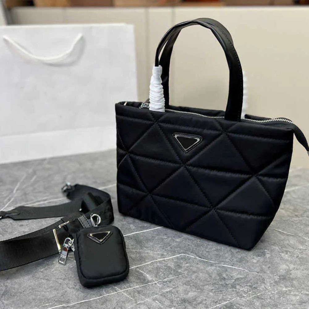 Pra Totes Shoppoing Bags Nylon Crossbody Wallet Shoulder Clutch Strap Fashion Single Messengers With Prad Wallet 221
Pra Totes Shoppoing Bags Nylon Crossbody Wallet Shoulder Clutch Strap Fashion Single Messengers With Prad Wallet 221