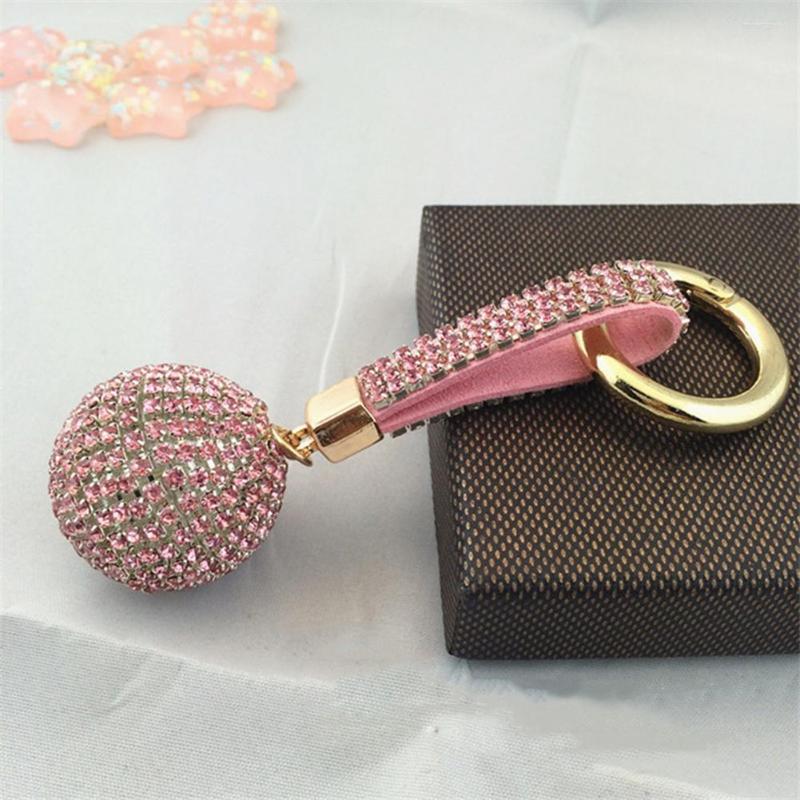 Keychains 1PC Crystal Round Ball Keychain Female Stylish Portable Full Rhinestone Leather Strass Lanyard Bag Charms Pendant Car Key Ring
Keychains 1PC Crystal Round Ball Keychain Female Stylish Portable Full Rhinestone Leather Strass Lanyard Bag Charms Pendant Car Key Ring