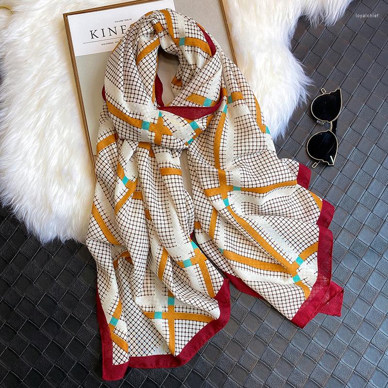 Scarves European And American Style Travel Vacation Autumn Scarf Women Fashion Wild Lattice Striped Seaside Shawl Beach Towel
Scarves European And American Style Travel Vacation Autumn Scarf Women Fashion Wild Lattice Striped Seaside Shawl Beach Towel