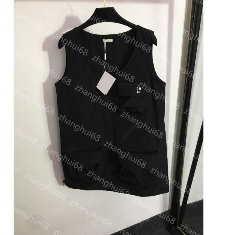 23ss women dresses summer Dress womens designer clothing Three pocket casual straight sleeveless vest dress High quality womens clothing a1, 20
23ss women dresses summer Dress womens designer clothing Three pocket casual straight sleeveless vest dress High quality womens clothing a1, 20