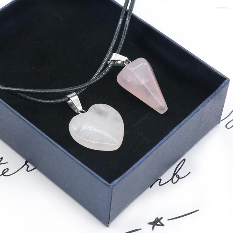 Pendant Necklaces 2pcs Natural Stone Gem Exquisite Charm Heart Triangle Shaped Rose Quartz Necklace Party Jewelry Set For Woman With Gift
Pendant Necklaces 2pcs Natural Stone Gem Exquisite Charm Heart Triangle Shaped Rose Quartz Necklace Party Jewelry Set For Woman With Gift