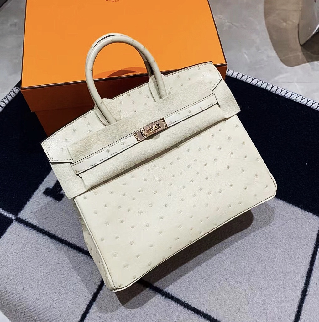 Designer Luxury Tote Classic Fashion Women's Bag 25 30 sizes Imported special genuine leather beeswax Line fully Handmade 22K Plated original Hardware Handmade bag, Lavender
Designer Luxury Tote Classic Fashion Women's Bag 25 30 sizes Imported special genuine leather beeswax Line fully Handmade 22K Plated original Hardware Handmade bag, Lavender