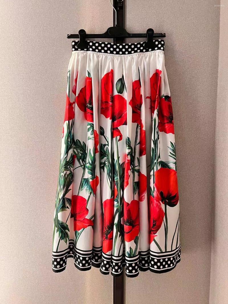 Skirts Fyion Runway Fashion Women Silk Skirt 2023 Summer Flowers Print Midi Pleated Ladies Casual Vintage, As photo
Skirts Fyion Runway Fashion Women Silk Skirt 2023 Summer Flowers Print Midi Pleated Ladies Casual Vintage, As photo