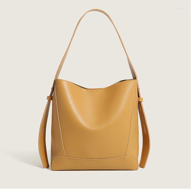 Evening Bags Fashion Bucket Bag Portable Shoulder Messenger Large Capacity Commuter Women's, Beige