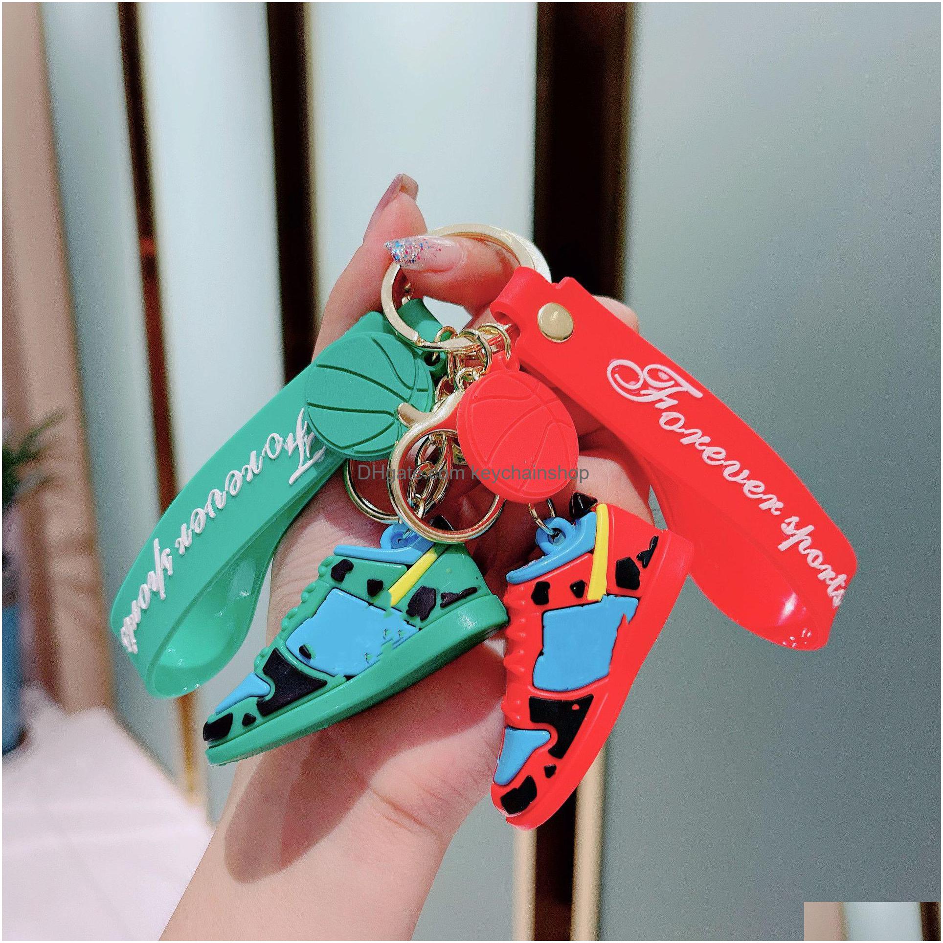 Key Rings New Mini 3D Sneakers Keychain Birthday Party Gift Woman Men Kids Ring Luxury Shoes Keychains Car Handbag Chain Drop Delive Dhzb0