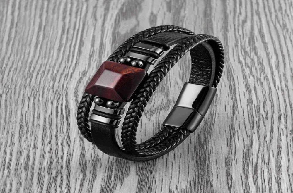 New Square Natural Red Tiger Eye Stone Retro Jewelry Men039s Bracelet 3 Layers Leather Cord 316l Stainless Steel Classic2230541
New Square Natural Red Tiger Eye Stone Retro Jewelry Men039s Bracelet 3 Layers Leather Cord 316l Stainless Steel Classic2230541