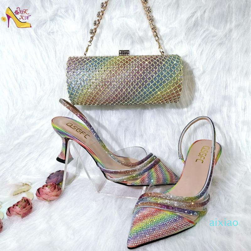 Dress Shoes 2023 Gold Comfortable Streamline Pointed Ladies Stiletto Matching Bag Wedding
Dress Shoes 2023 Gold Comfortable Streamline Pointed Ladies Stiletto Matching Bag Wedding